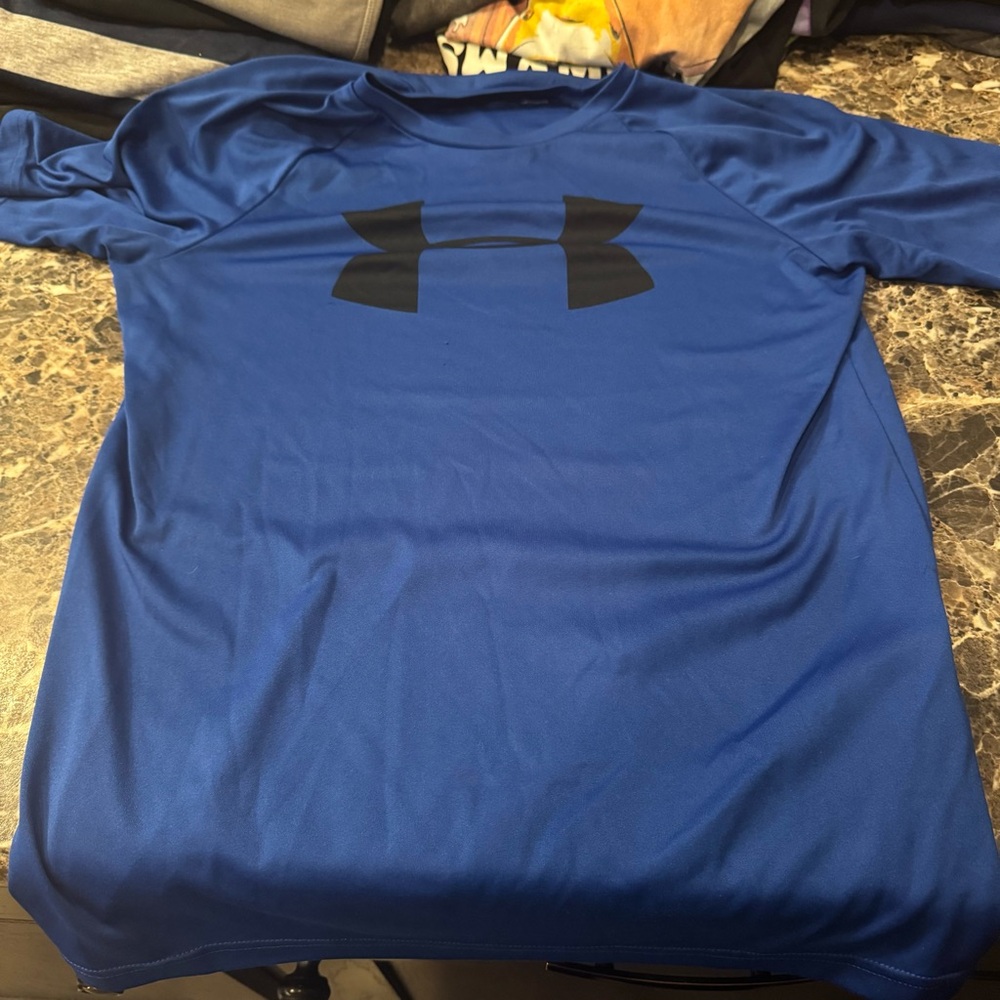 Under Armour Xl kids blue shirt